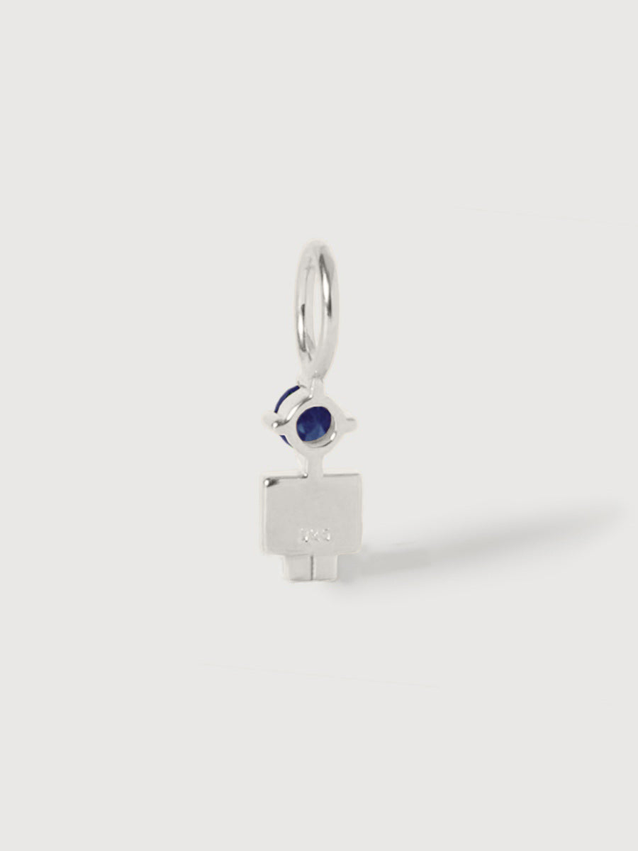 Sølv Son eller Boy med blå safir ædelsten - september måneds fødselssten