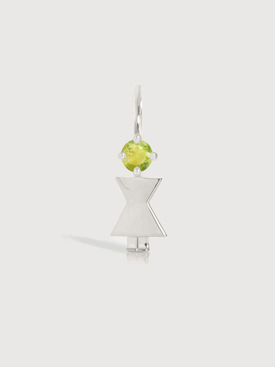 Sølvmor eller kvinde med peridot-ædelsten – augusts fødselssten